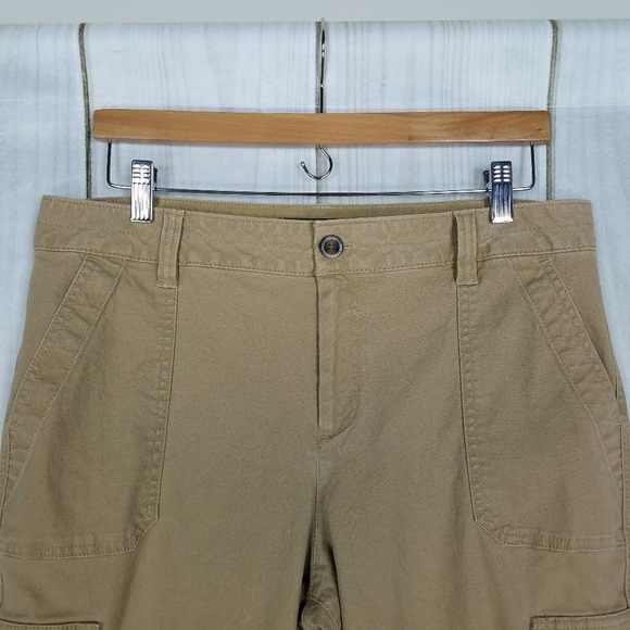 Eddie Bauer Tan High Waist Cropped Cargo Pants - Picture 3 of 8